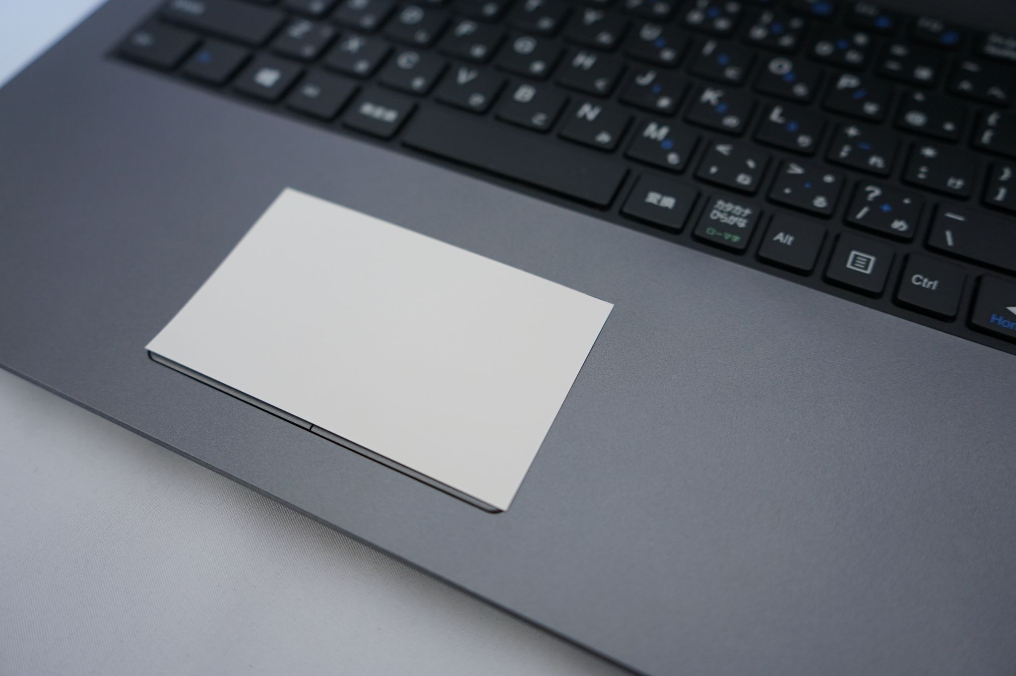 mouse ノートパソコン MB-BN24GC464SWZD マウスEシリーズAmazon型番【MB-BN24GC464SWZD】をレビュー | うっしー
