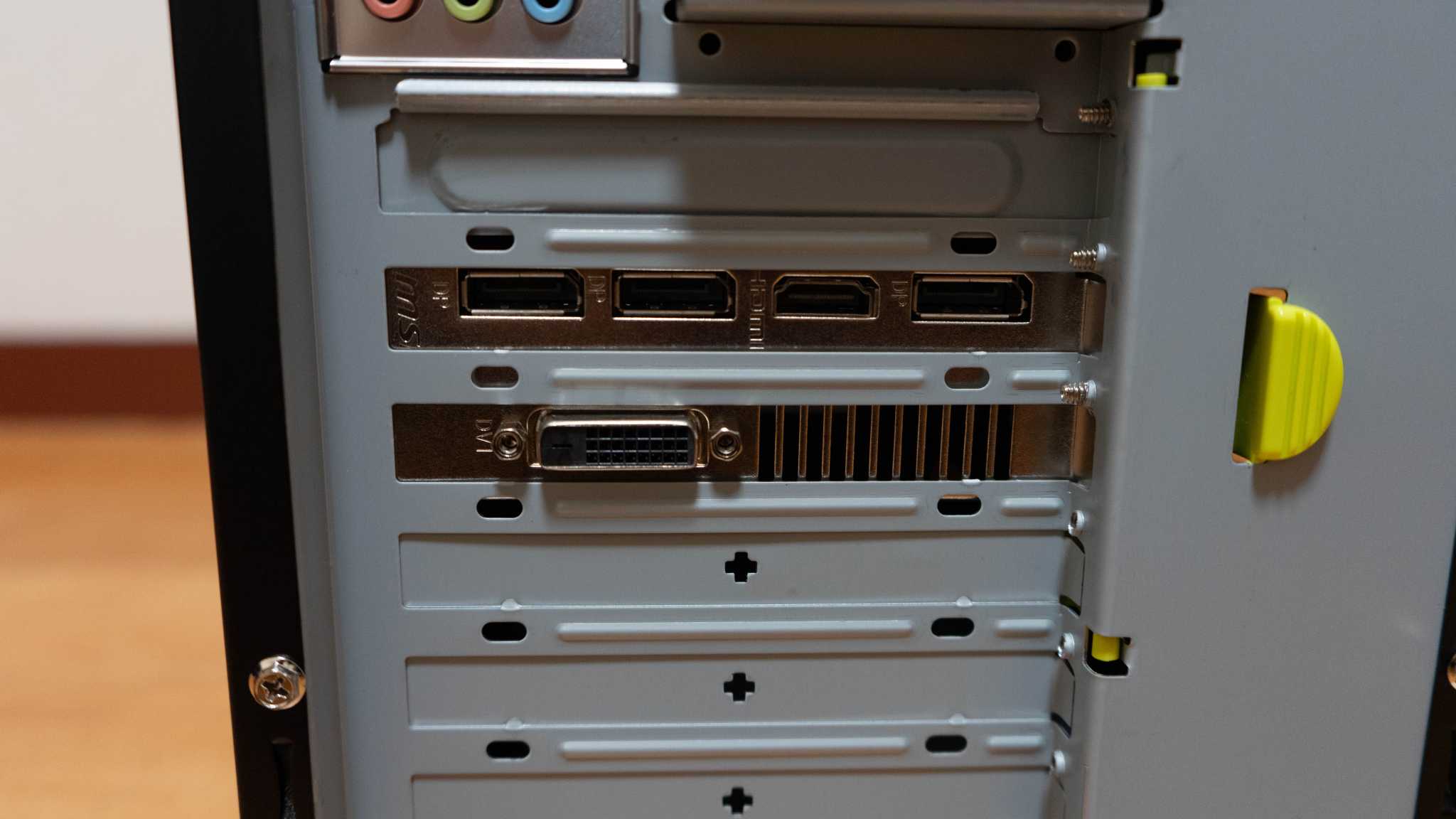 Ryzen 5 2600搭載デスクトップPCでおすすめの『STYLE-R0X4-R52-RNV』を