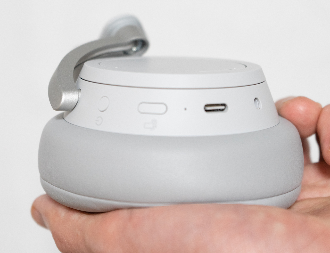 Surface Headphonesレビュー|ヘッドフォンとしてではなく、サーフェス