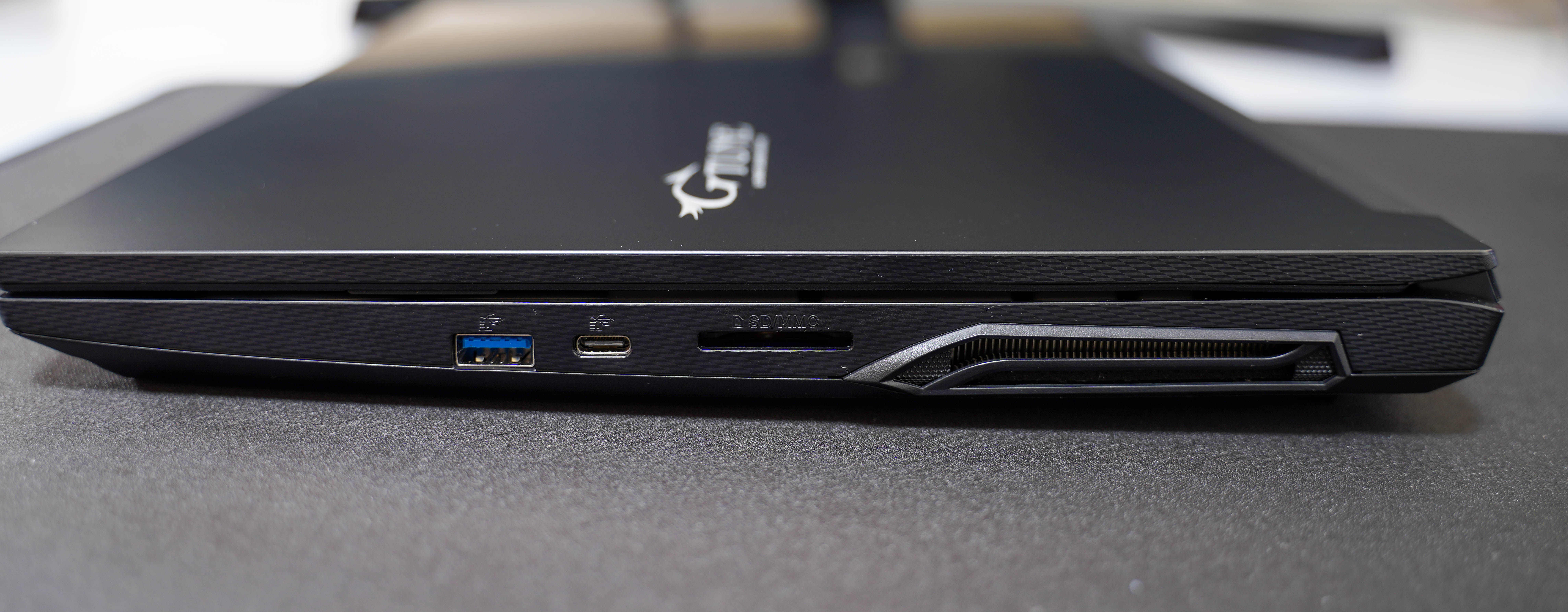 G-Tune P5レビュー 15.6型のスタンダードゲーミングノートPC | うっし