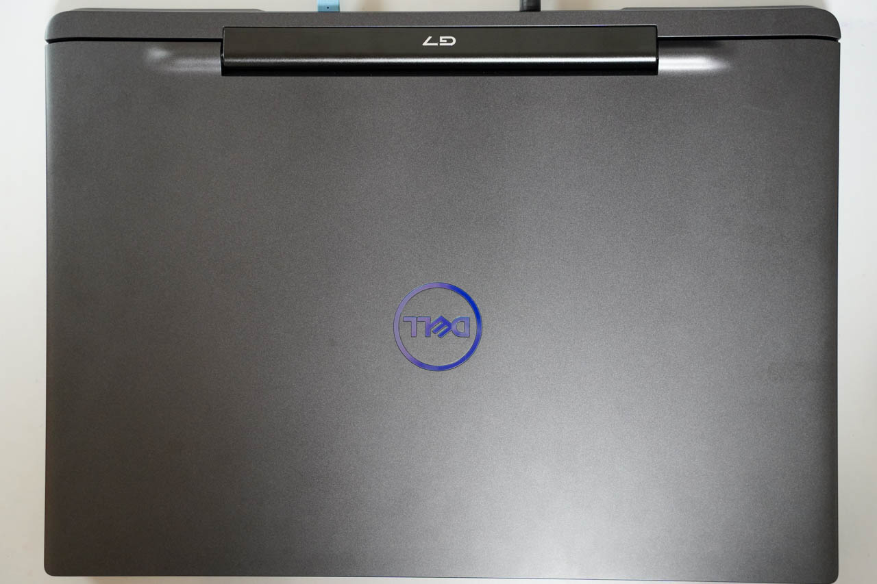 Dell G7 17プラチナ（GTX1660Ti搭載）レビュー 落ち着いたデザインの