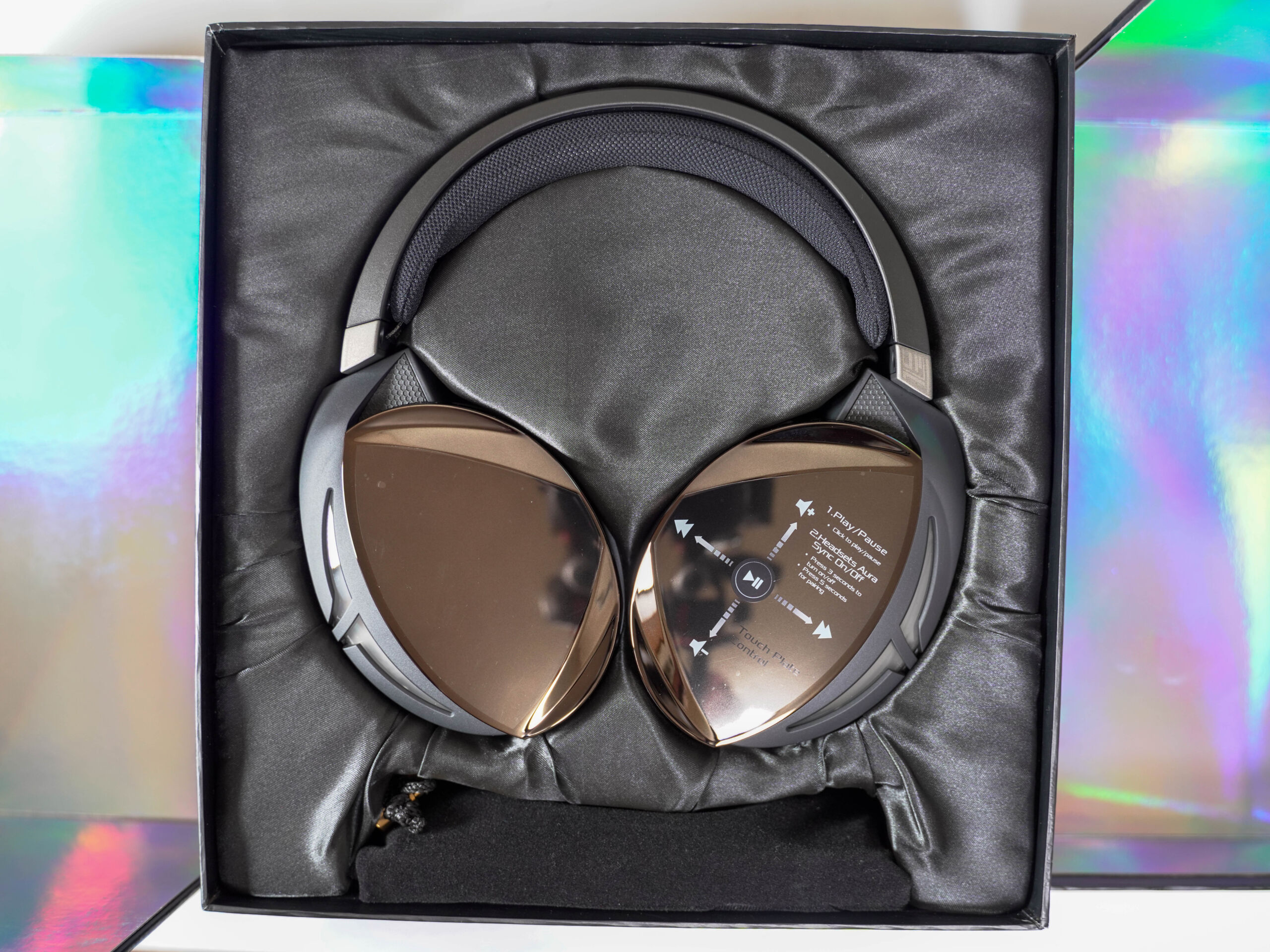 ROG STRIX FUSION 700 ゲーミングヘッドフォン ヘッドセット ASUS ROG STRIX FUSION 700レビュー7.1chバーチャルサラウンド