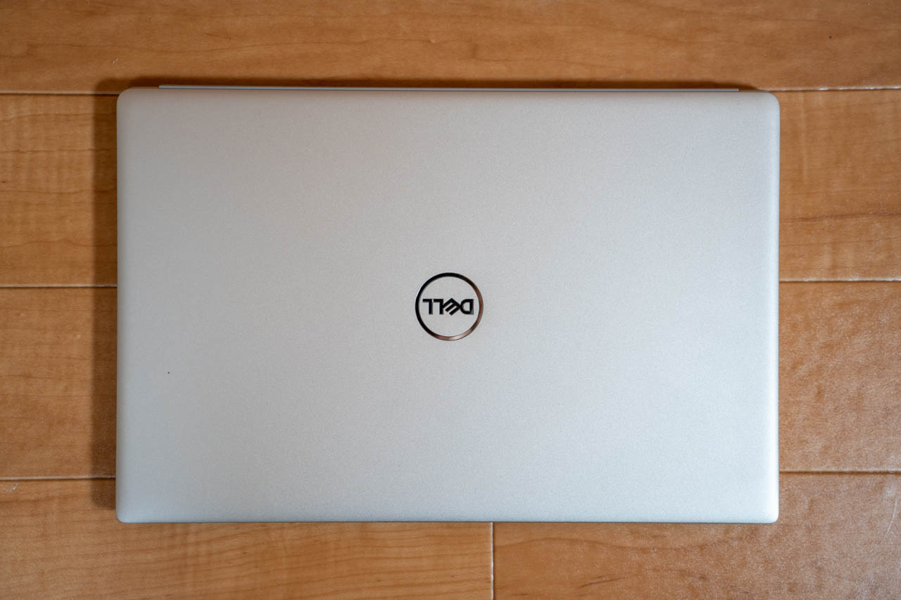 デル Inspiron 13 7000(7391)レビュー 最大1TBのSSDが搭載可能な13.3型 