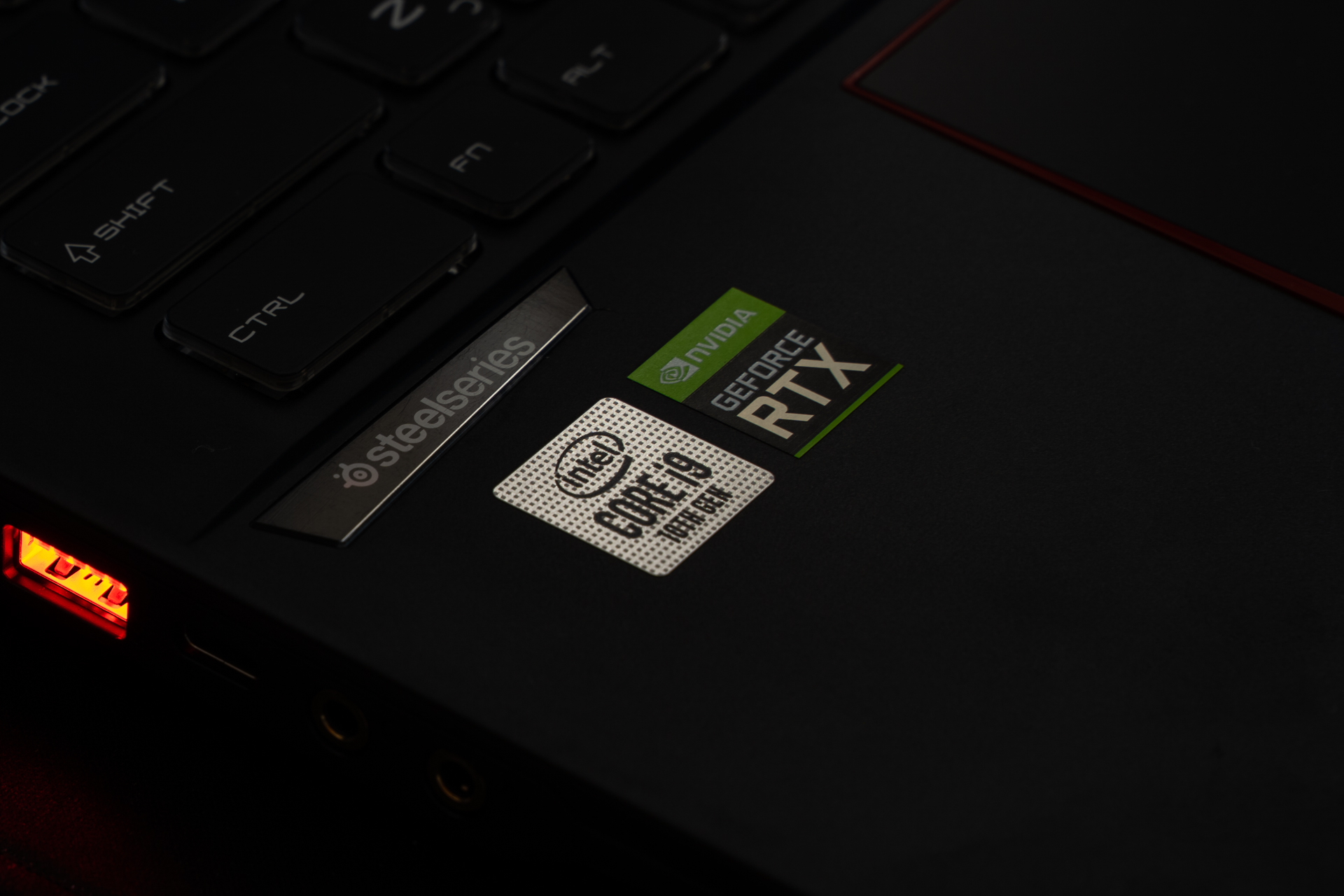 msi GE75 Raider GE75-10SFS-011JP レビューCore i9 10980HK搭載の 