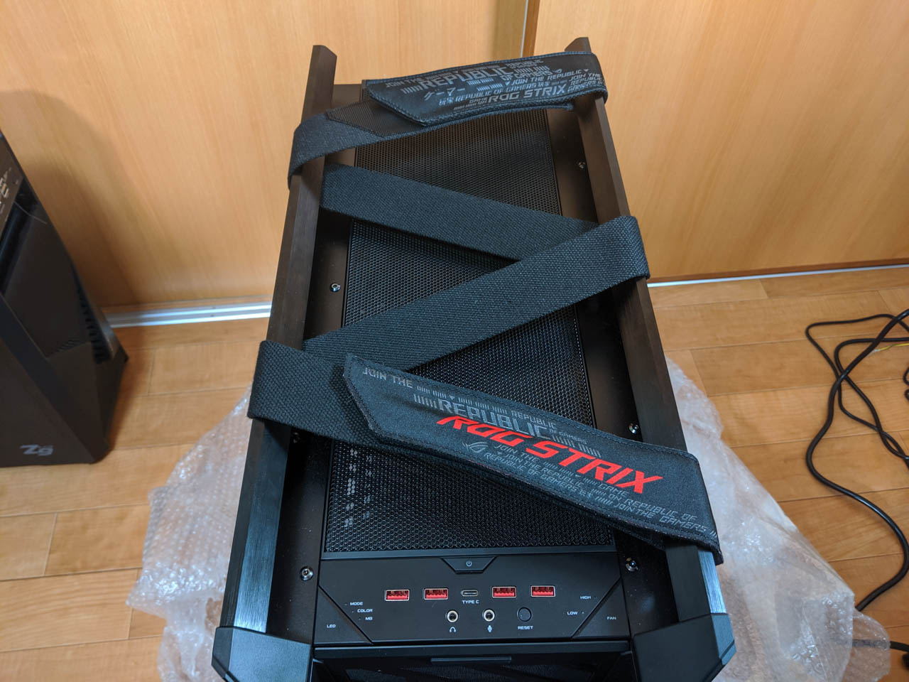ASUSの最強自作PCケース ROG Strix Heliosをレビュー！買って半年間