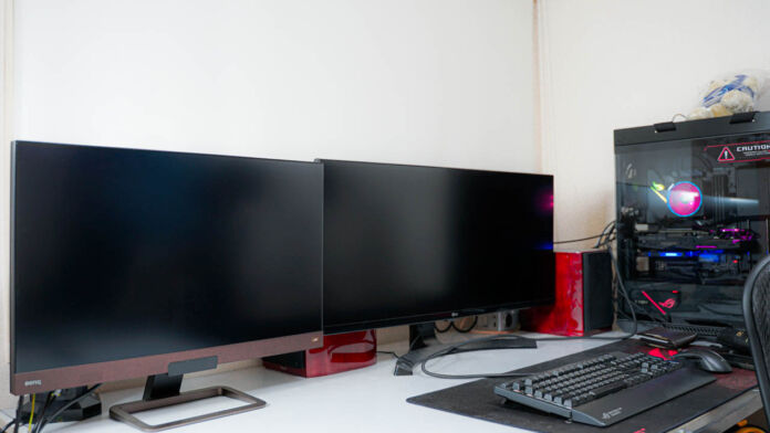 ウルトラ ワイド モニター 4k