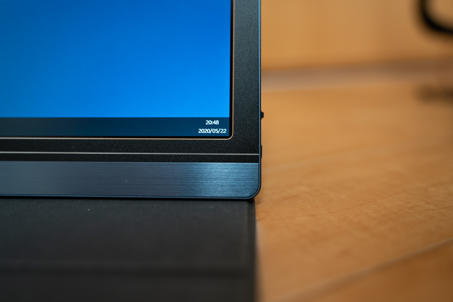Lepow Z1レビューコンパクトで使いやすい15.6型モバイルモニター【PR