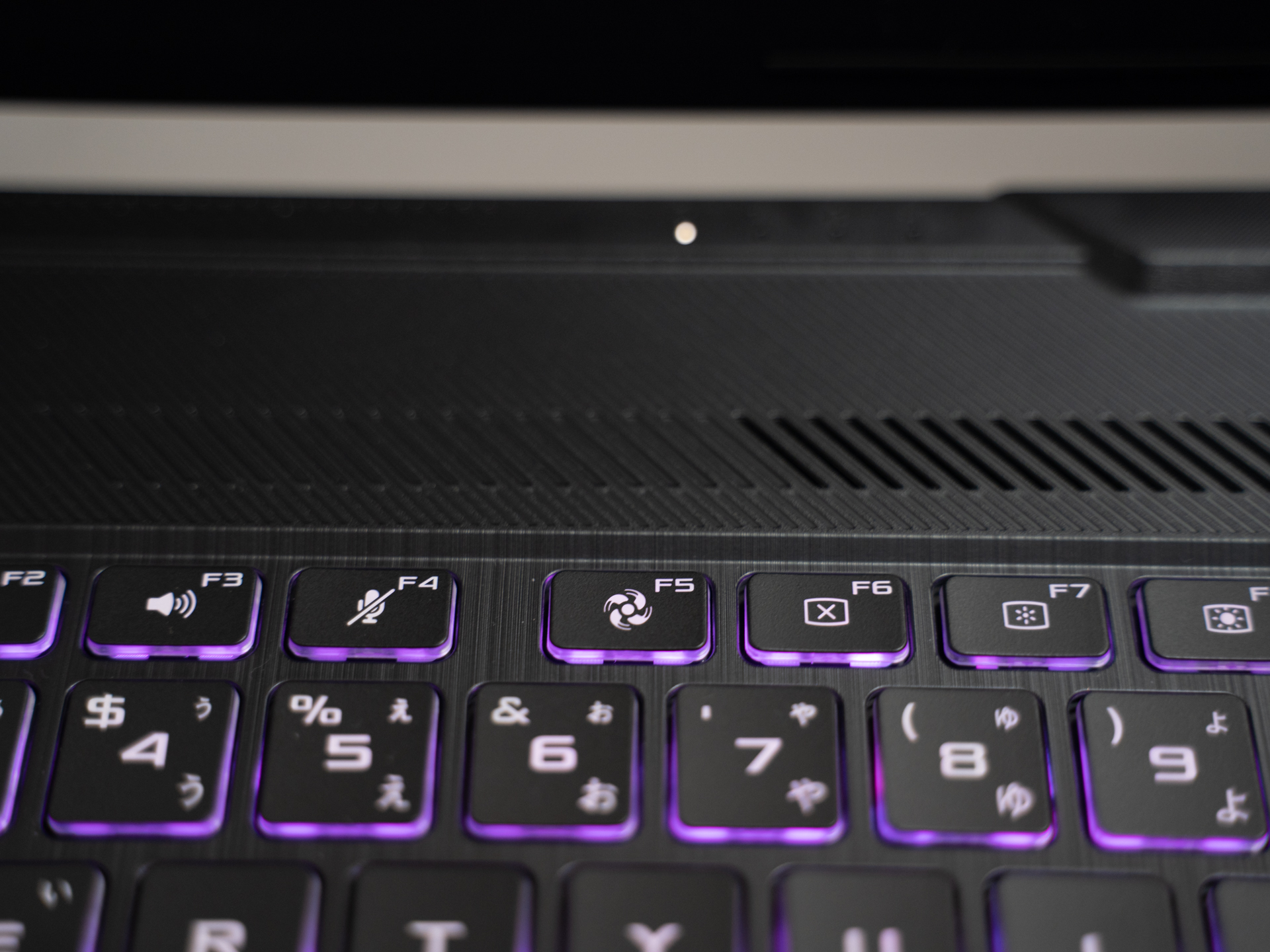 ASUS TUF Gaming A15 FA506Iレビュー 10万円以下でコスパ最高の ASUS TUF Gaming A15 FA506Iレビュー 10万円以下でコスパ最高の