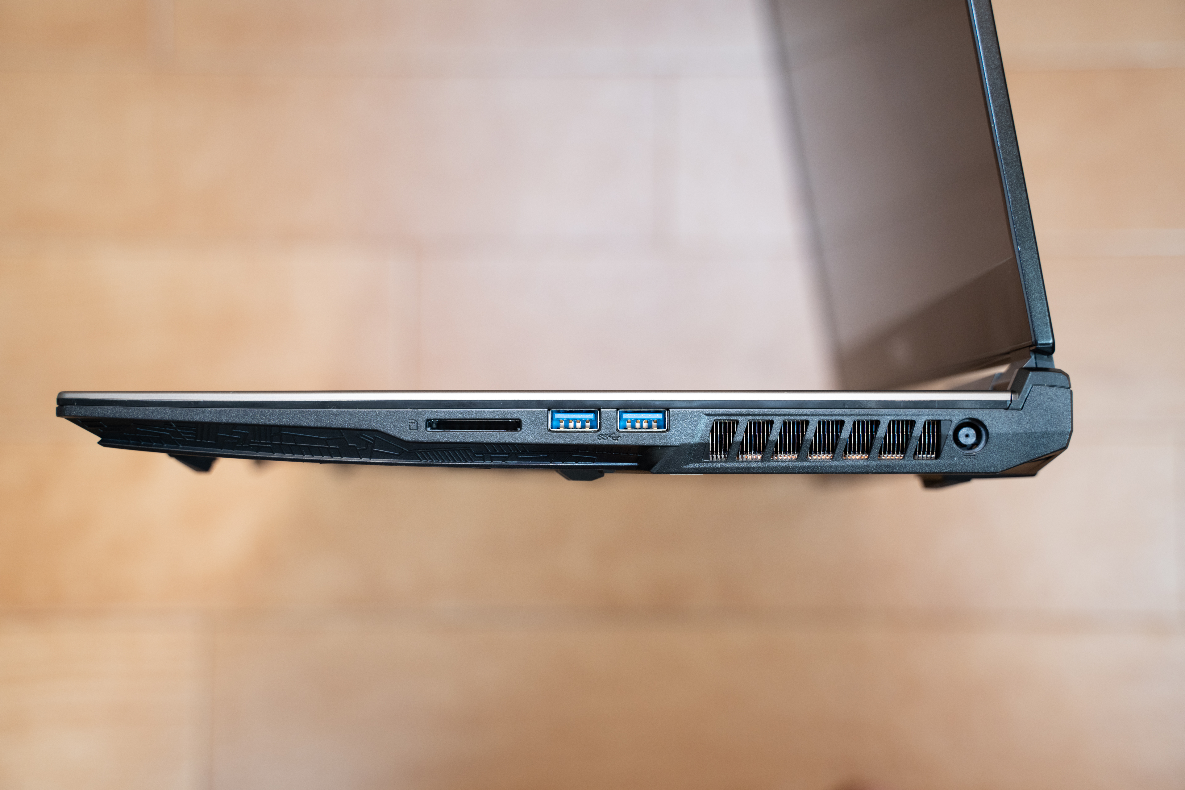 msi GP75 Leopard 2020年モデルレビュー インテル第10世代RTX2070 