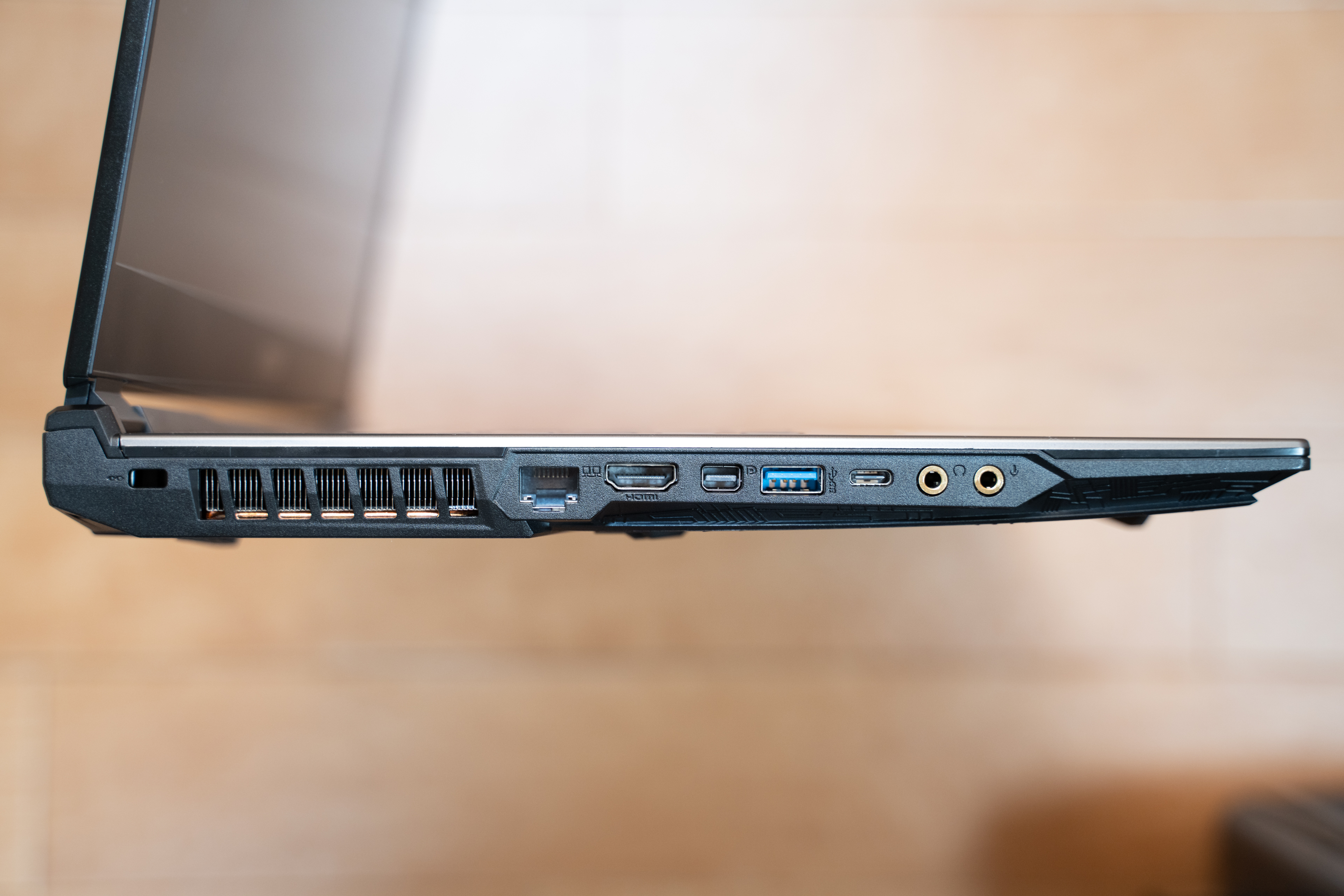 msi GP75 Leopard 2020年モデルレビュー インテル第10世代RTX2070 