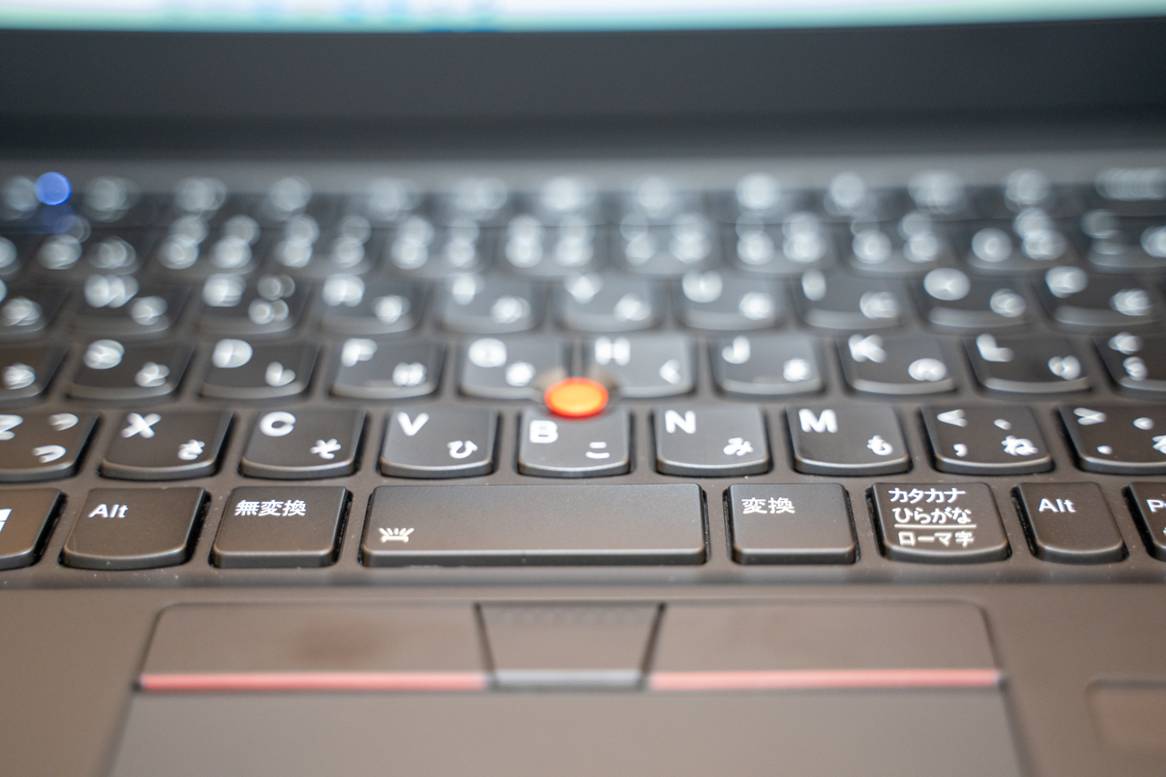 ThinkPad X1 Carbon Gen7（2019年モデル）レビュー14型で1.1kgの 