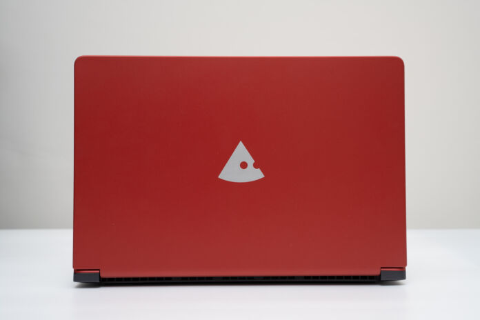 Windowsノート本体 mouse X4-R5 Ryzen5 4600H 16GB 256GB マウス「mouse X4-R5」の実機レビュー！軽くてCPU性能が高めなの