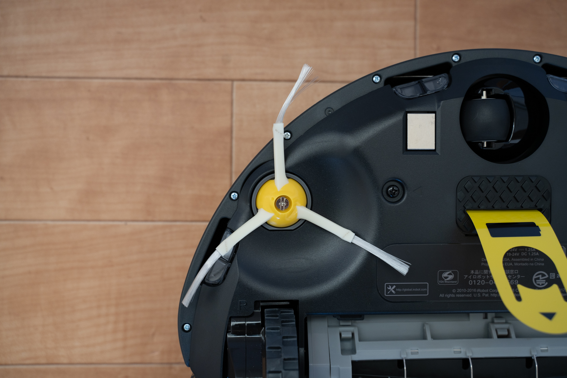 Amazon.co.jp限定】ルンバ 692レビュー、3万円のロボット掃除機の