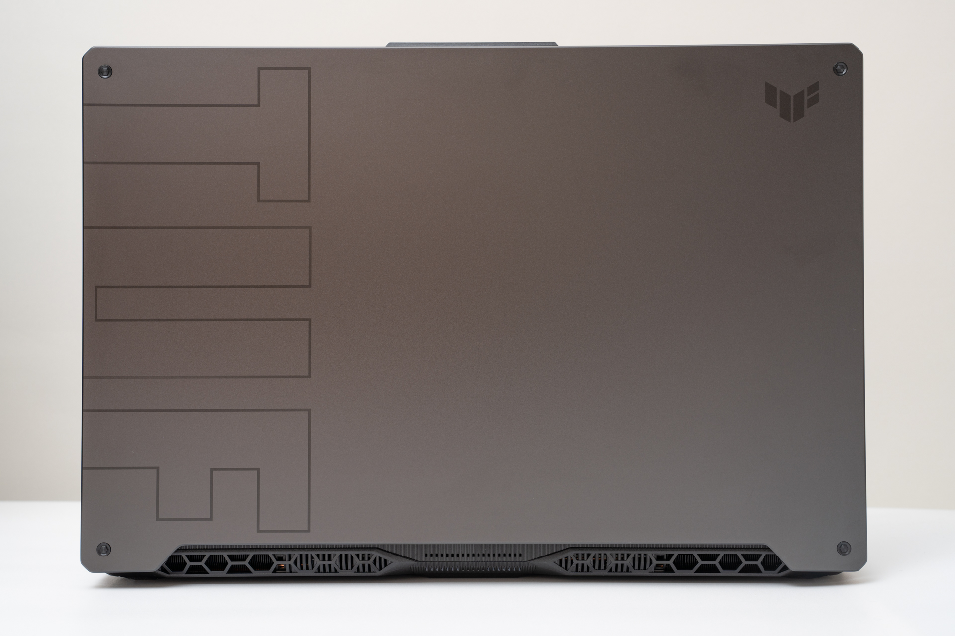 ASUS TUF Gaming A17 FA706QR レビュー Ryzen 7 5800H＋RTX3070搭載の