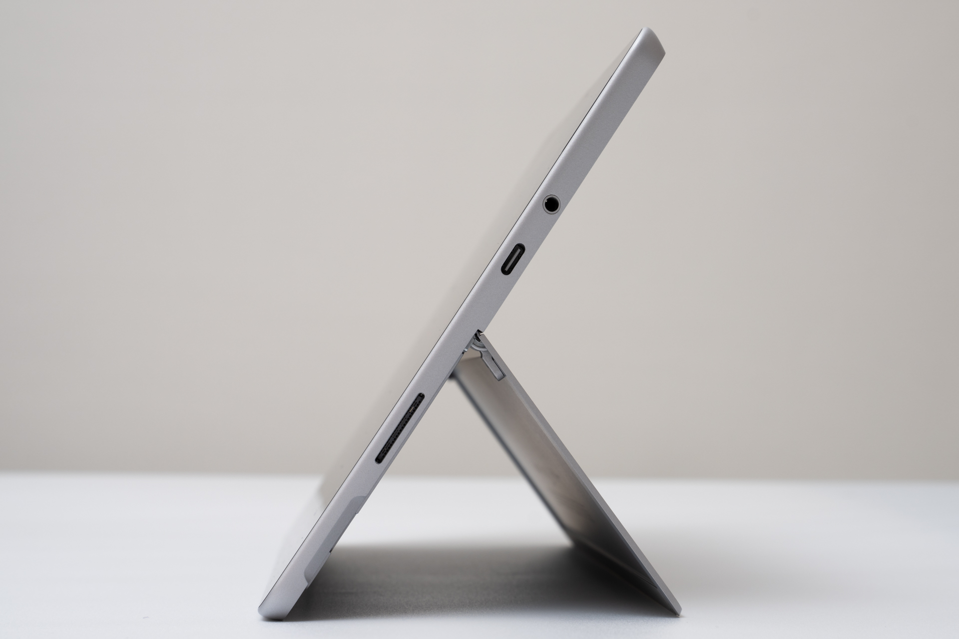 Surface Go 2レビューWindowsの搭載高級タブレットPC | うっしーならいふ