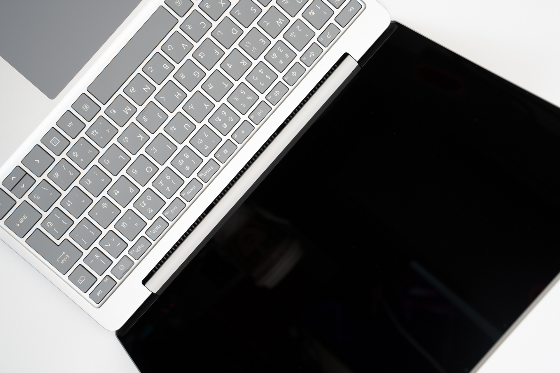 Surface Laptop Goレビュー Microsoft謹製最高のWindowsラップトップ