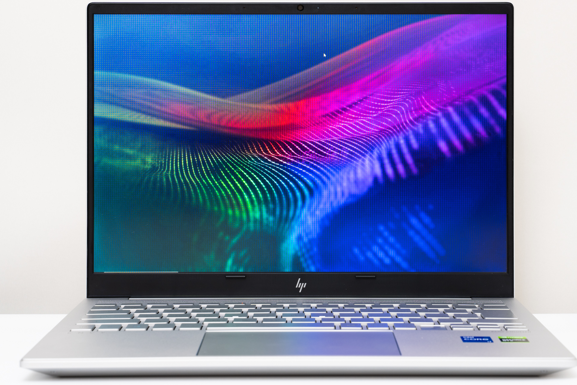 HP ENVY-14eb レビュー ハイクオリティなクリエイティブモバイル HP ENVY-14eb レビュー ハイクオリティなクリエイティブモバイル