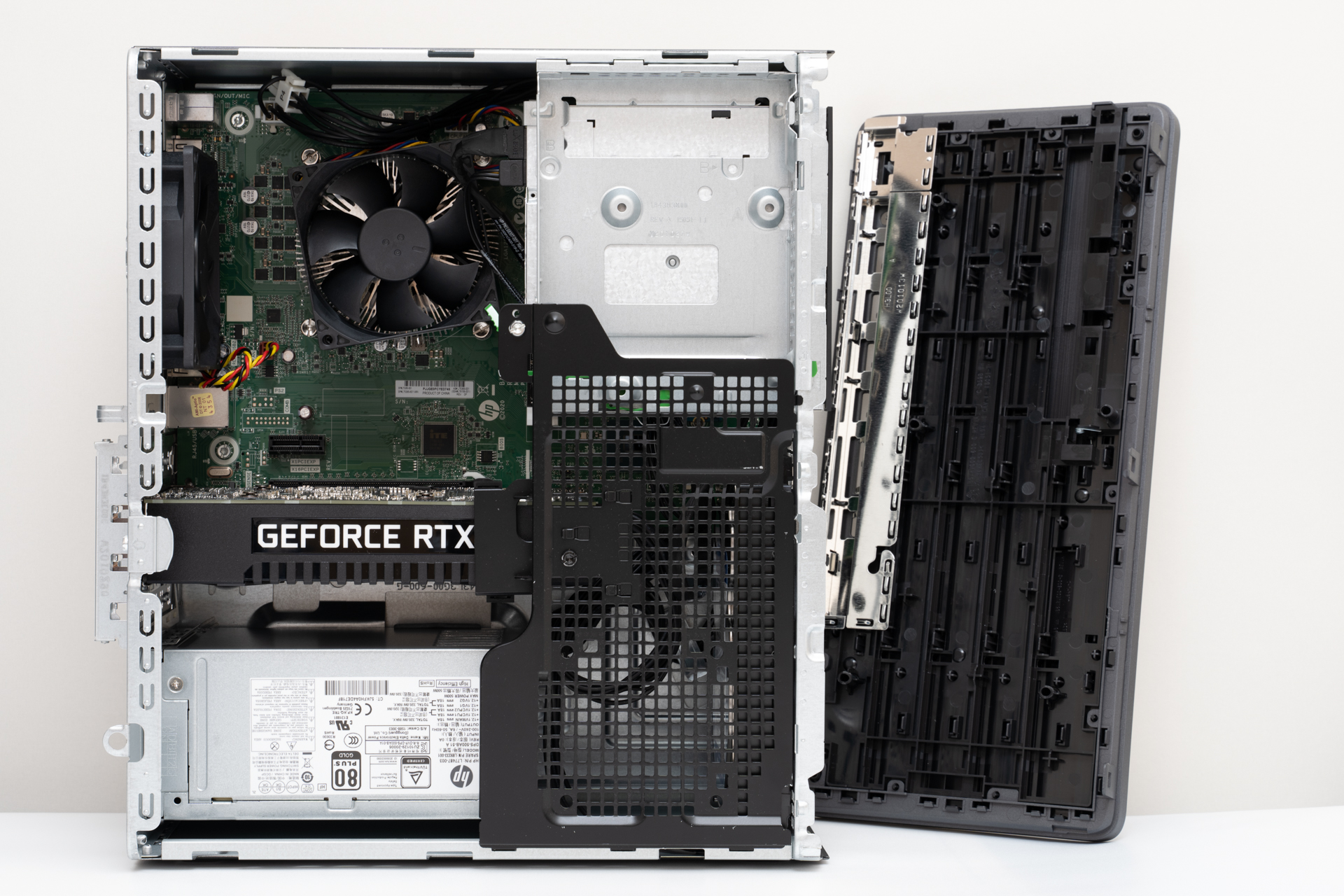 HP ENVY Desktop TE01レビュー 部屋の景観を崩さないオシャレなミニ