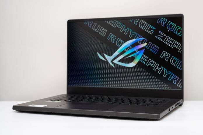 ASUS ROG Zephyrus G15 GA503QS RTX3080搭載ハイスペック