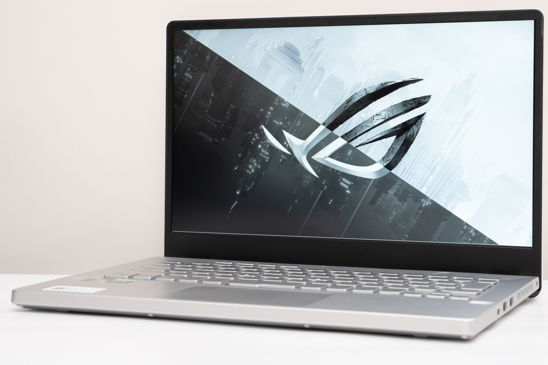 ASUS ROG Zephyrus G14 GA401QM ゲーミングノートPC ASUS ゲーミングノートパソコン ROG Zephyrus G14 GA401QM