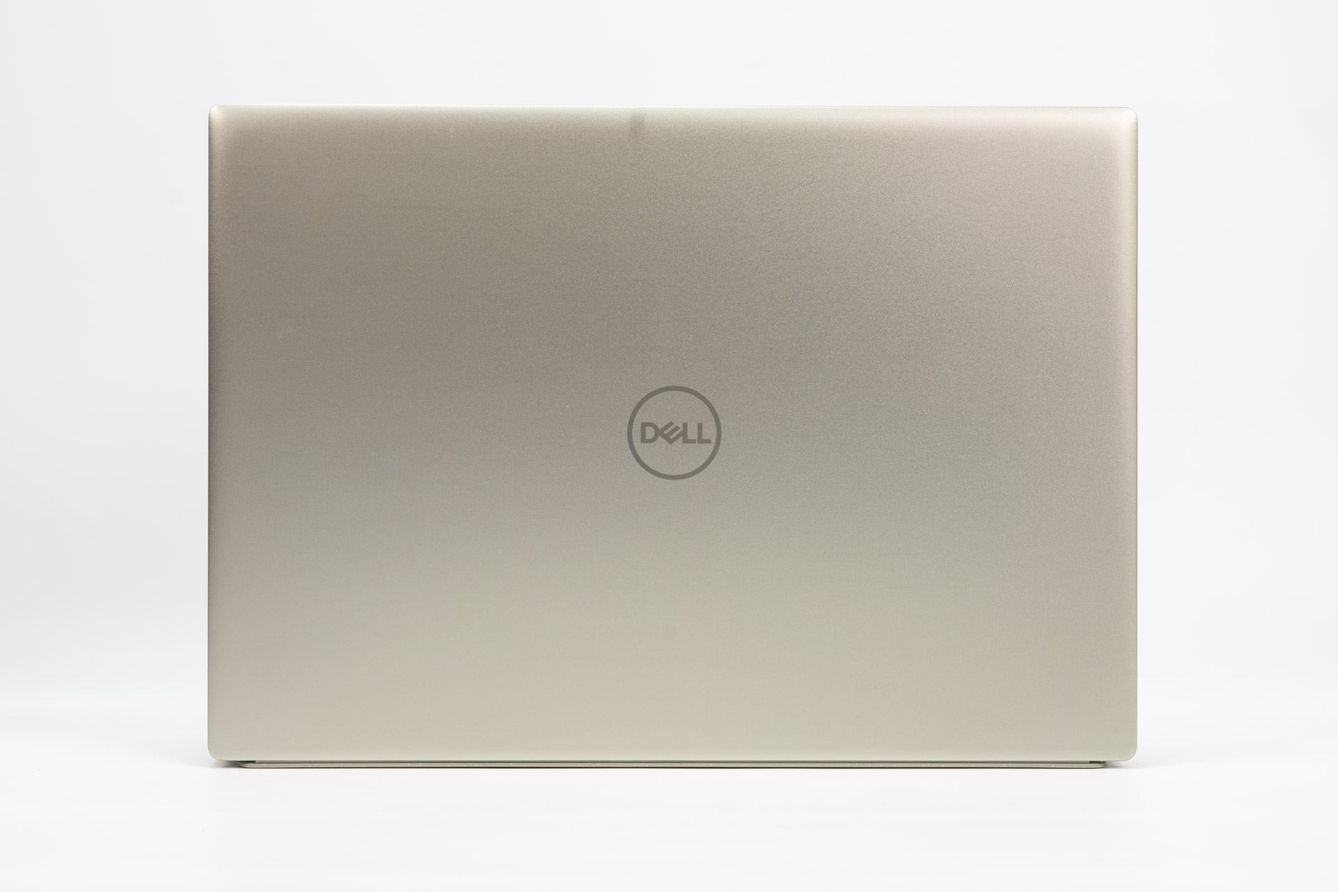 New Inspiron 16 5625レビュー テンキーレスなバランスの良い16