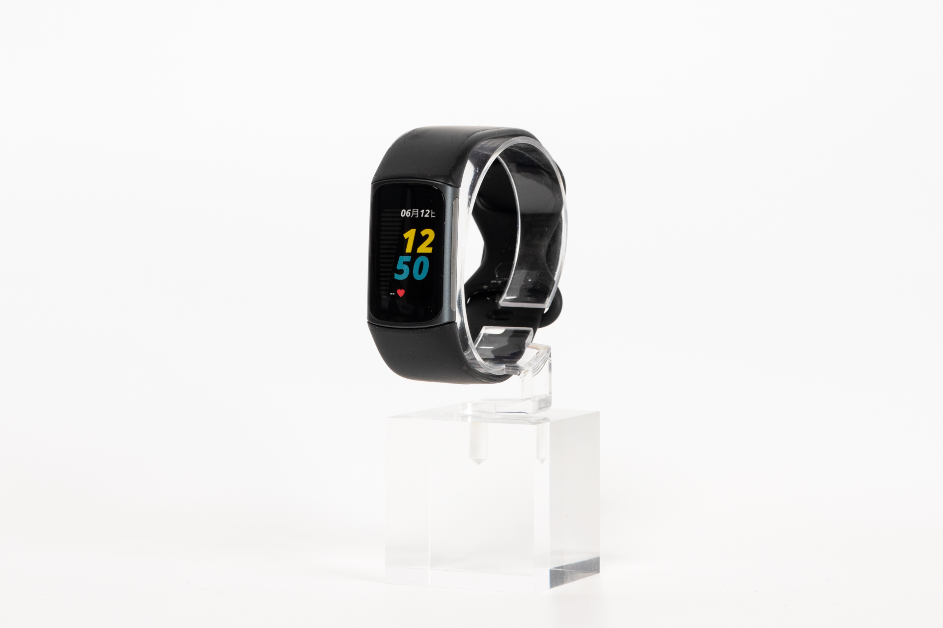 トレーニング用品 fitbit charge 5 fitbit Charge 5 トラッカー ルナホワイト/ソフトゴールド 国内