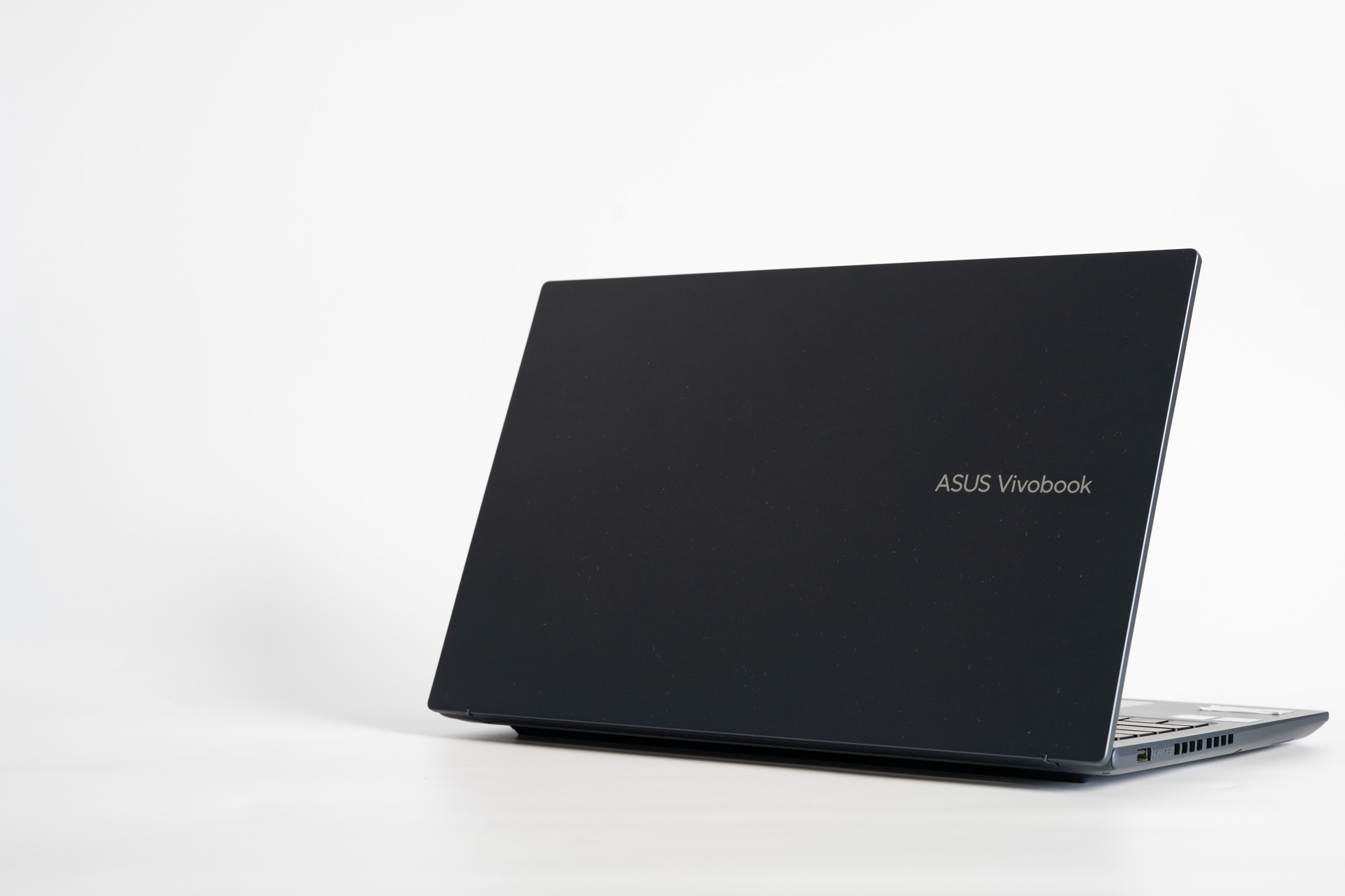 その他ノートPC本体 ASUS Vivobook 15X OLED X1503ZA ASUS Vivobook 15X OLED X1503ZA Core i7 12700H/16GBメモリ