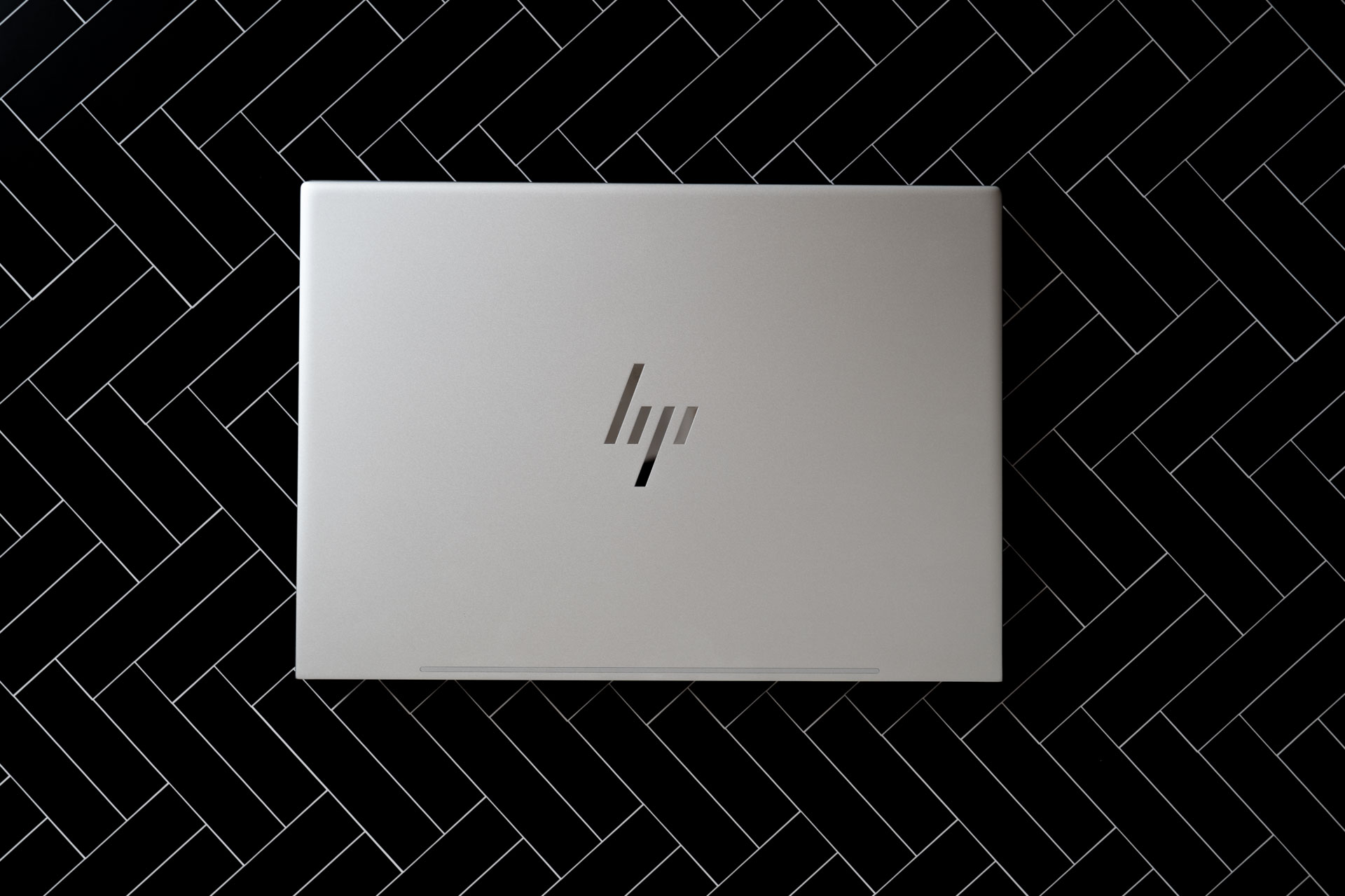 HP ENVY 16-h レビュー32GBメモリが標準のハイスペック