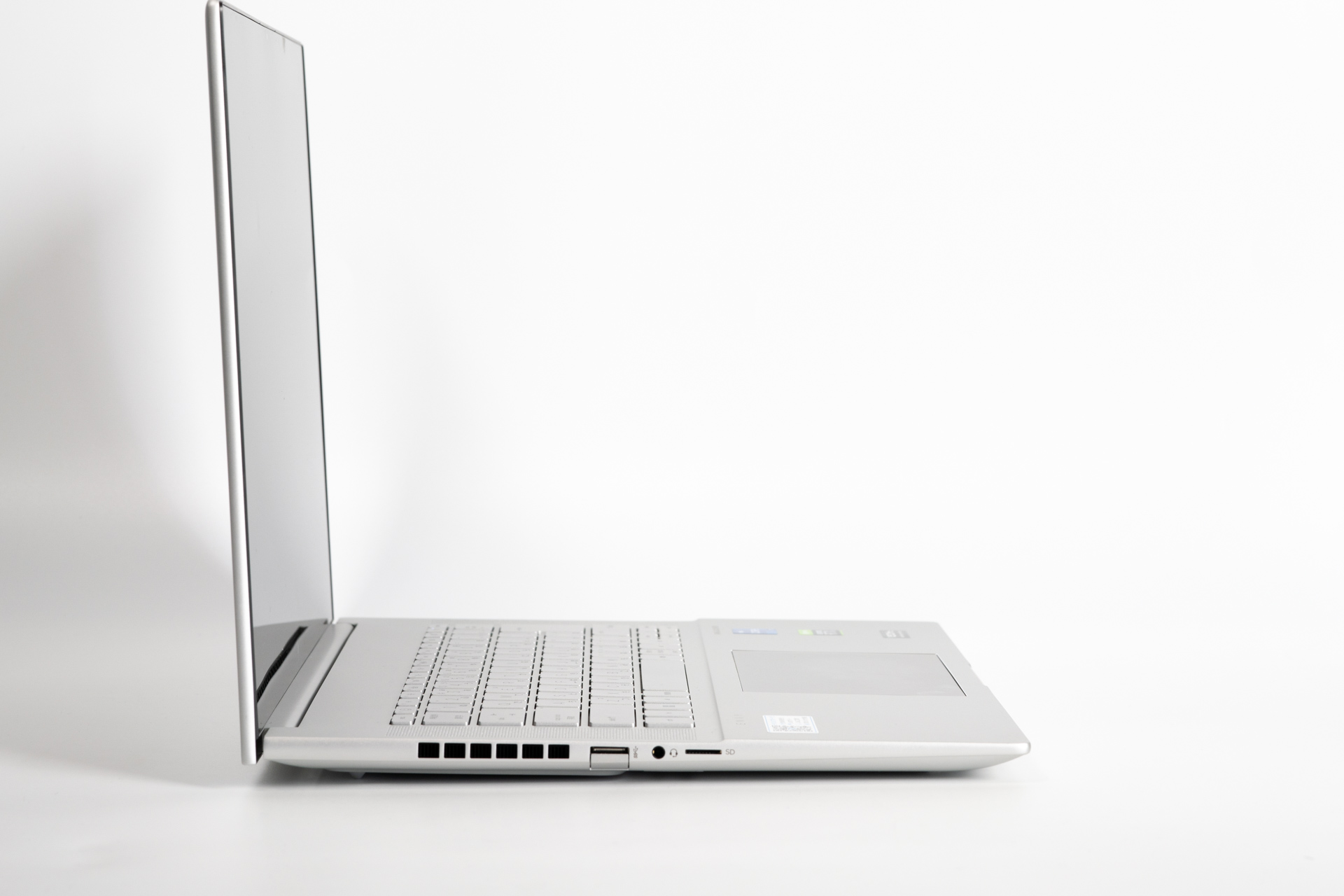 【美品】【クリエイター向けハイスペックPC】HP ENVY 16-h0015TX HP ENVY 16」実機レビュー！動画編集などクリエイティブ作業に