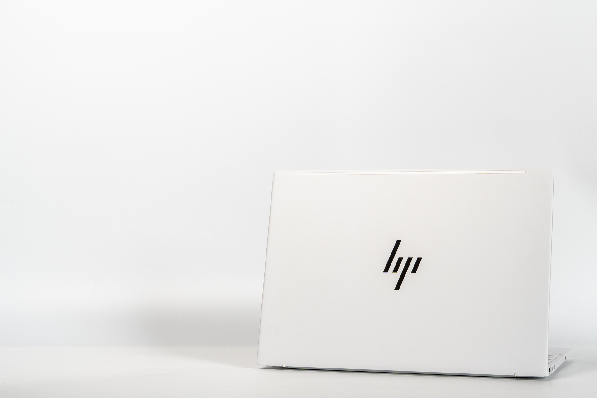 HP Pavilion Aero 13-be2000 2023年モデル レビュー 完成され過ぎた1kg
