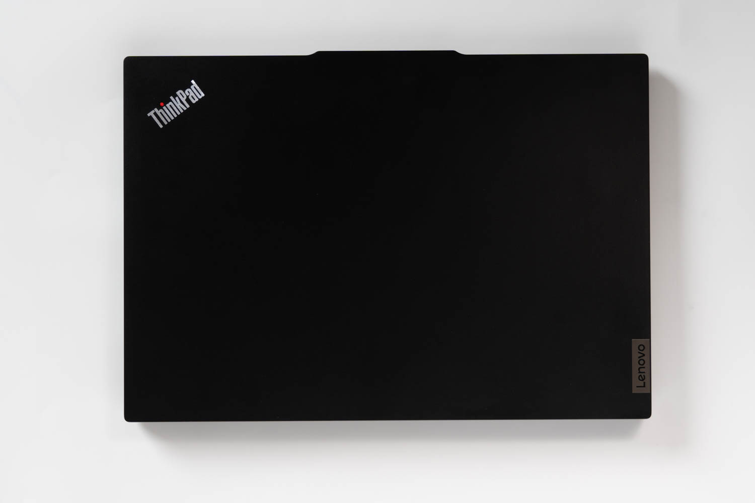 ThinkPad E16 Gen 1(intel)レビュー 利便性の高い据え置き型ビジネス 