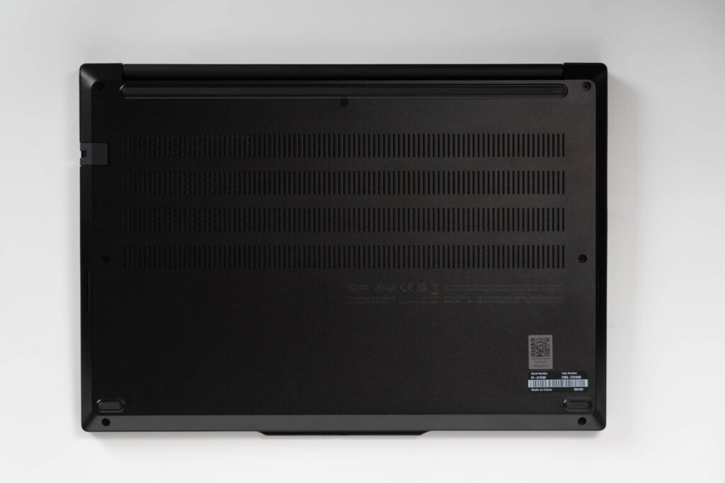 ThinkPad E14 Gen 6 AMD：価格com限定プレミアム ThinkPad E14 Gen 6 価格.com限定・AMD Ryzen 7 7735HS・32GB