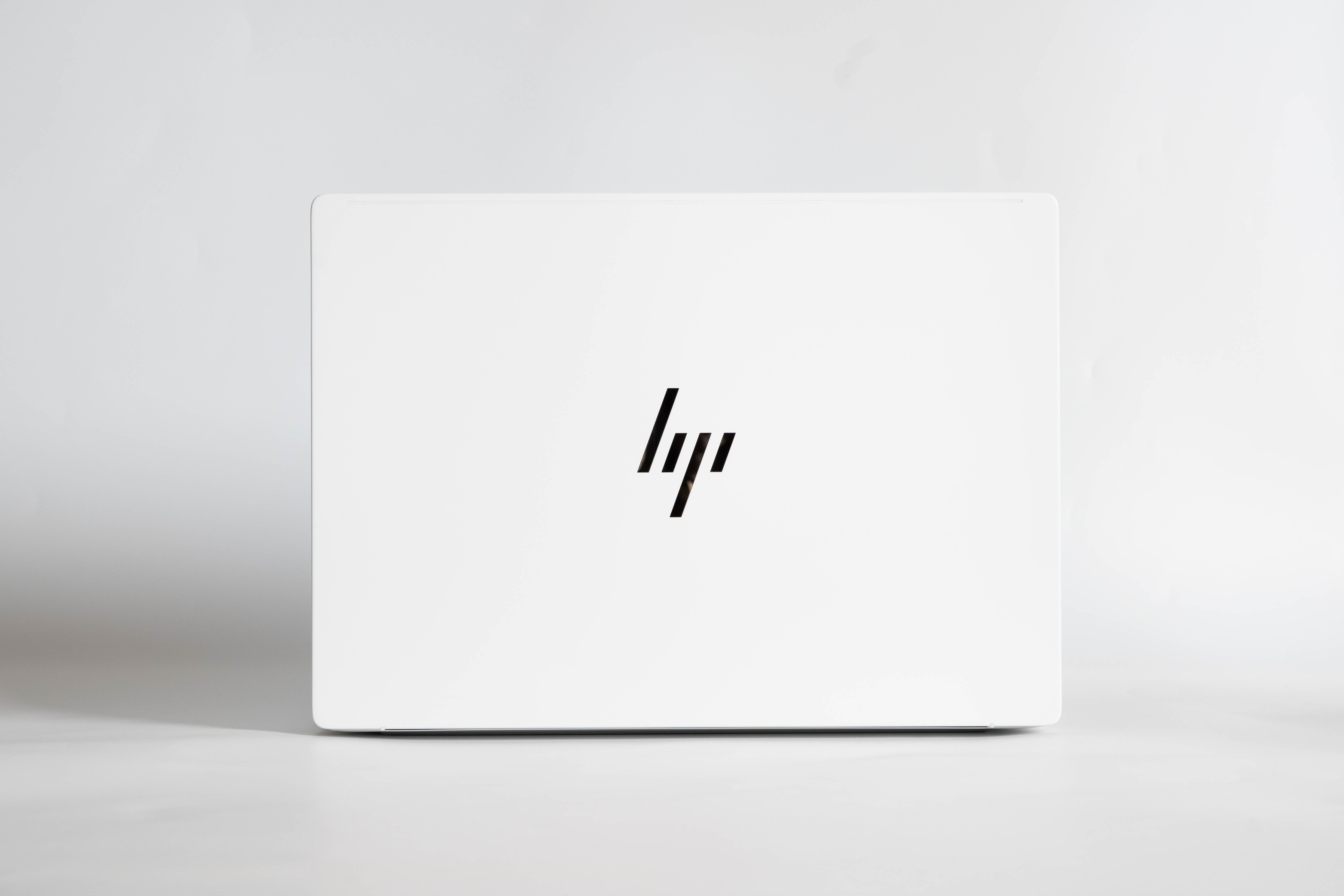 HP OmniBook X 14-feレビュー Snapdragon X搭載のAI PC | うっしーならいふ