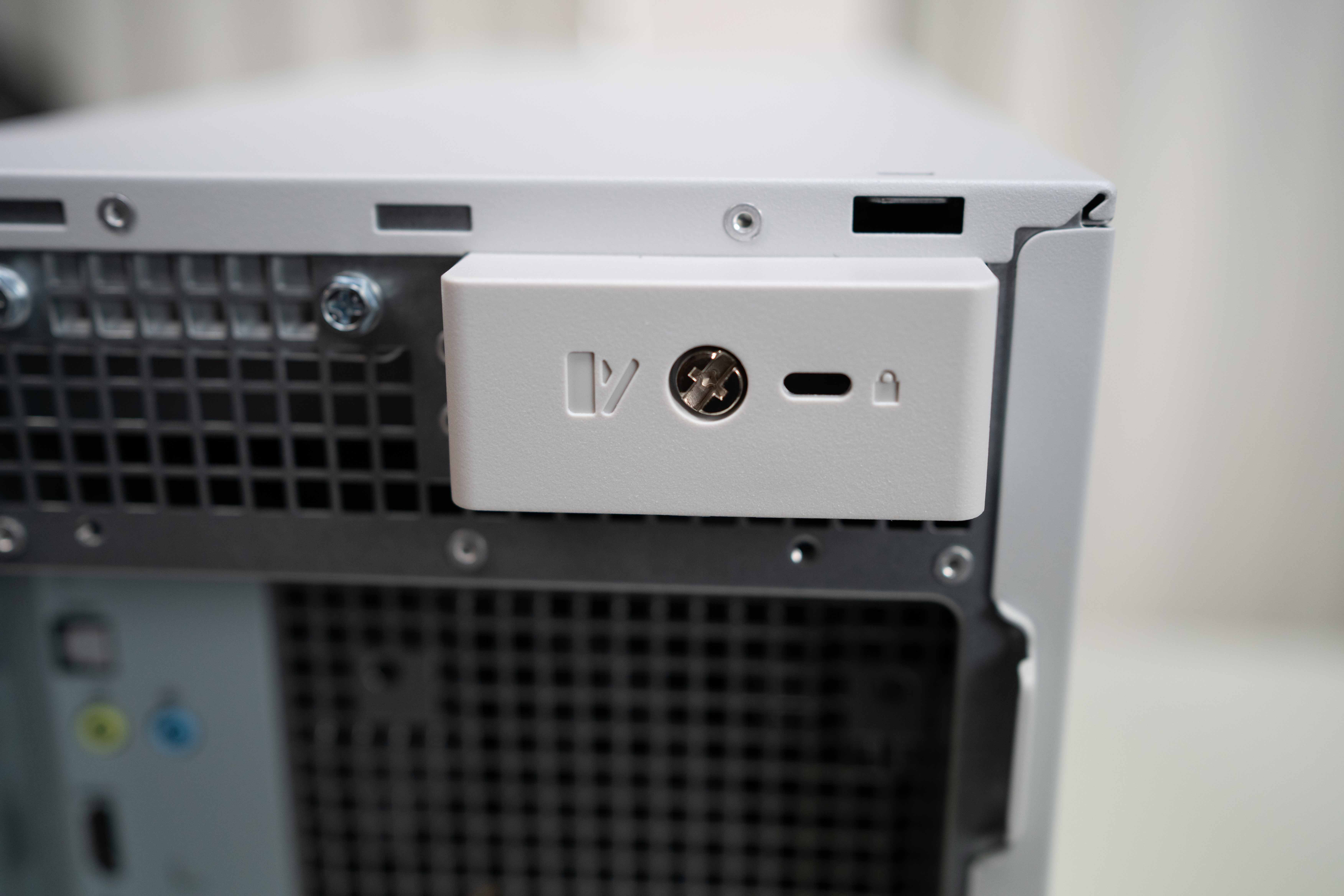 Dell タワー Plus EBT2250レビュー ハイスペック構成も可能なビジネス