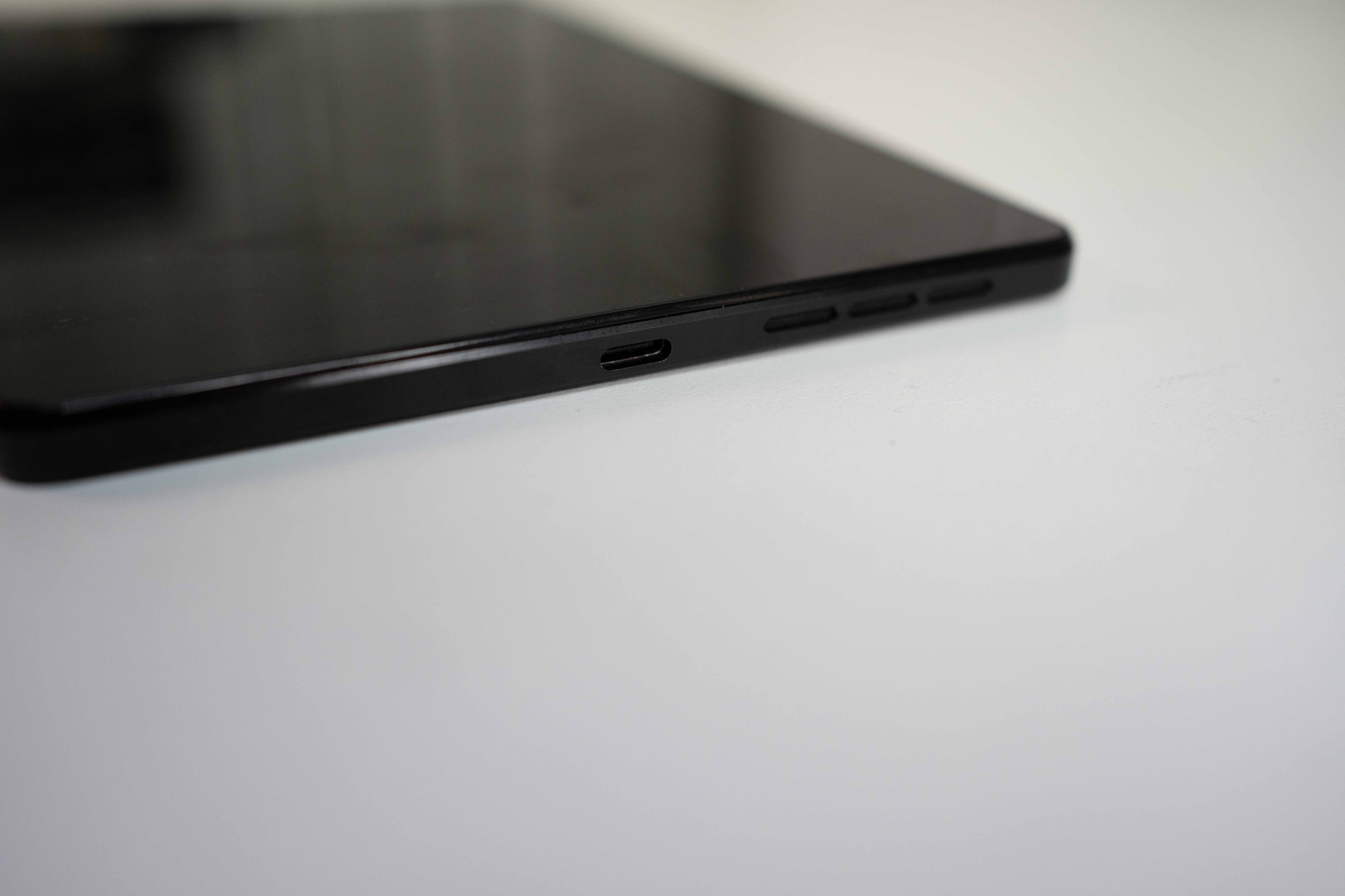 Lenovo LEGION ペンタブレット本体 ブラック レノボ、ペン同梱の「Lenovo Idea Tab Pro Gen 2」とゲーミング