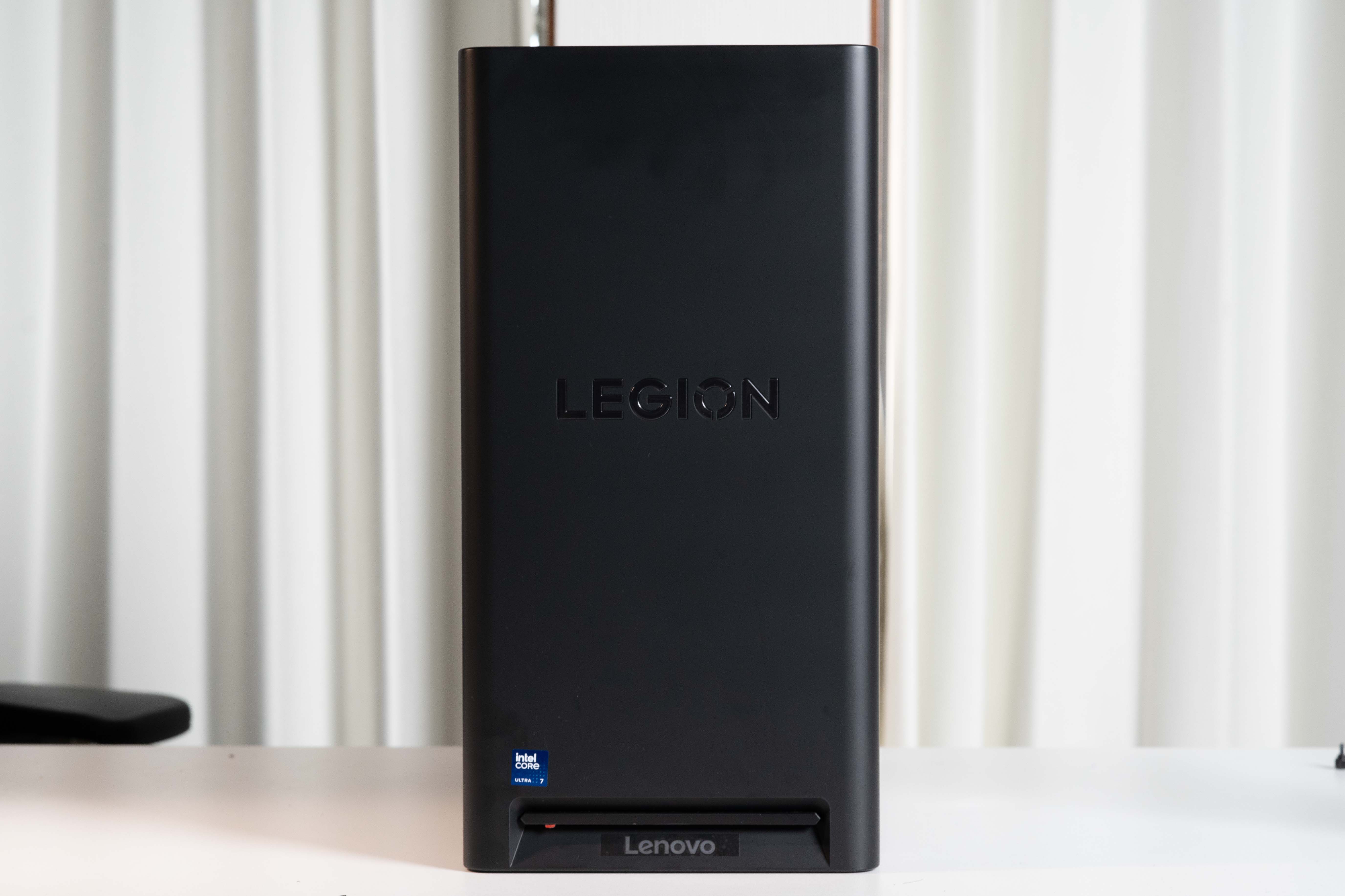 Core Ultra 7 265KF/RTX5070Ti搭載Legion Tower 5レビュー4Kゲームも 