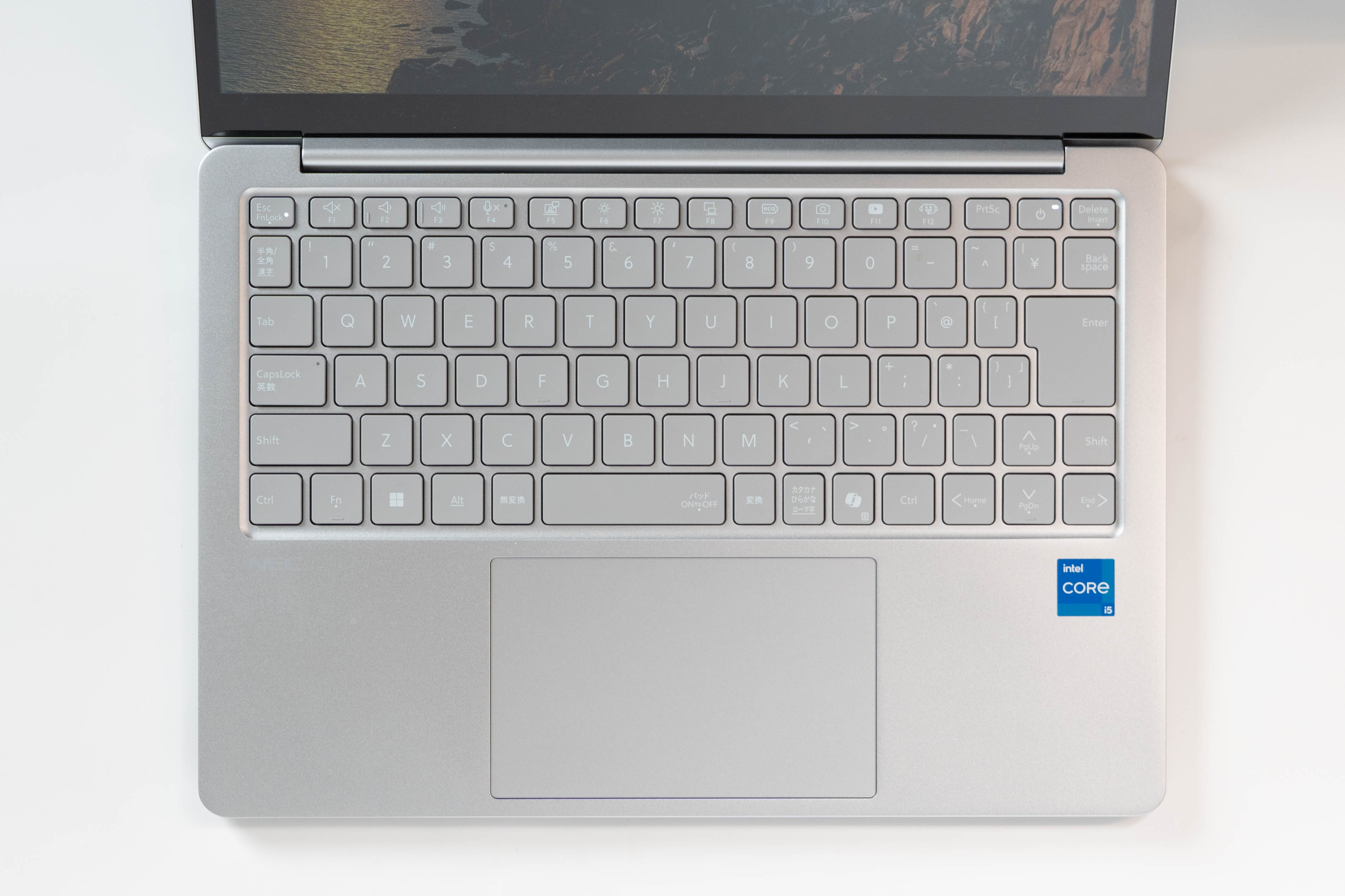 LAVIE SOL レビュー 13.3型デザイン性に優れた高品質モバイルノートPC 
