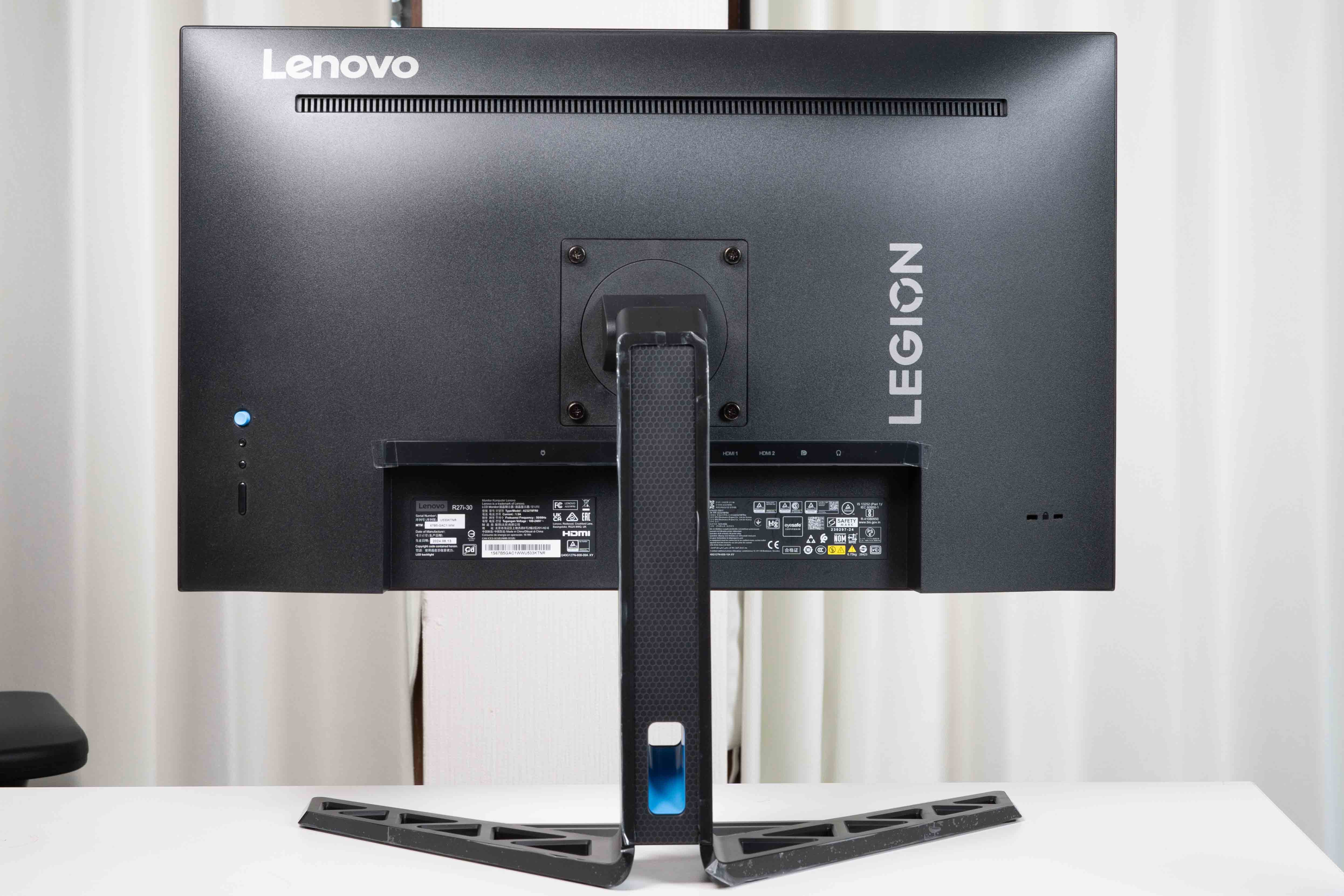 Legion R27i-30 (27型ゲーミング)レビュー 1920×1080ドット165Hz対応の