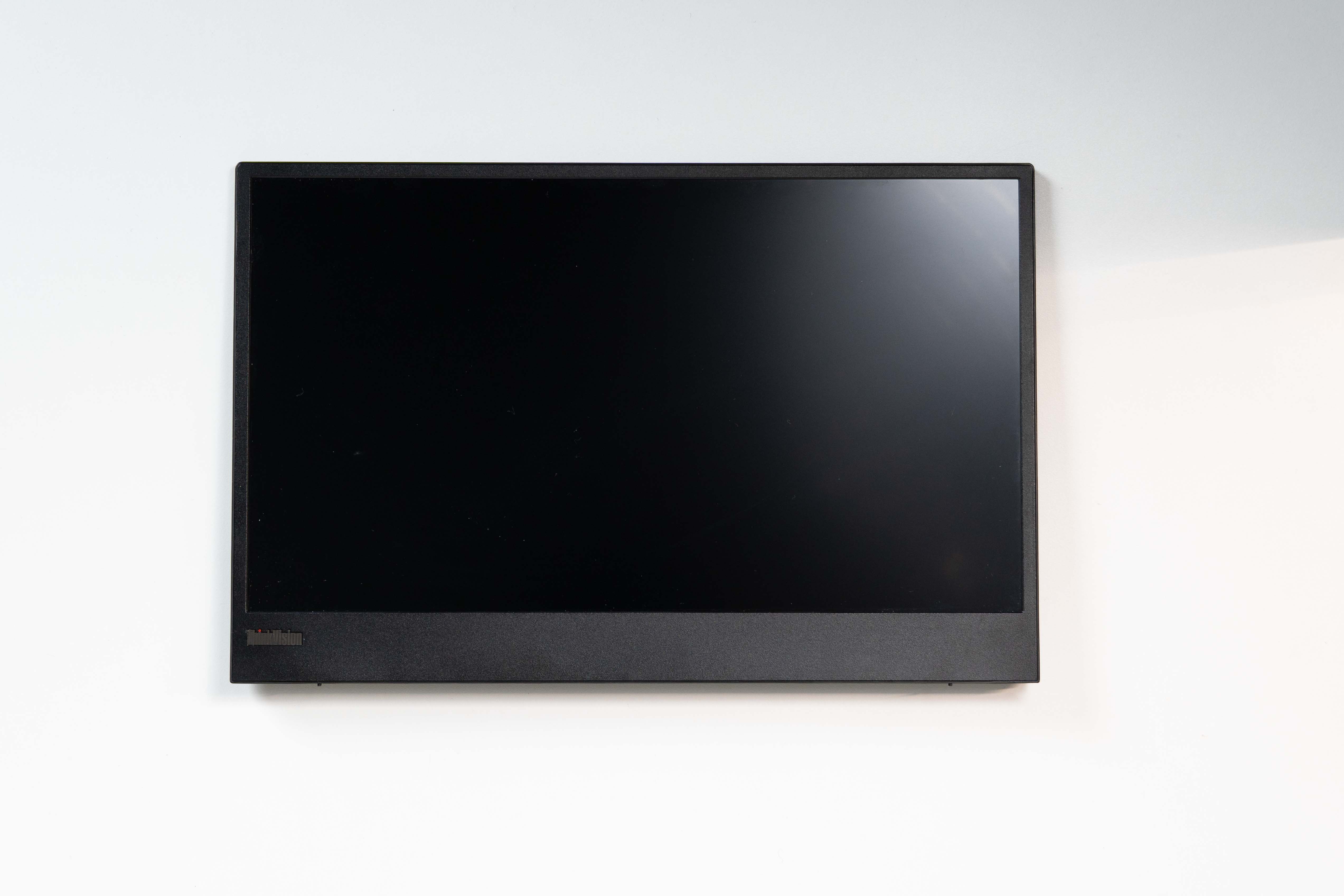 ThinkVision M15(15.6型モバイル/1920×1080/IPS/USB-C)レビュー