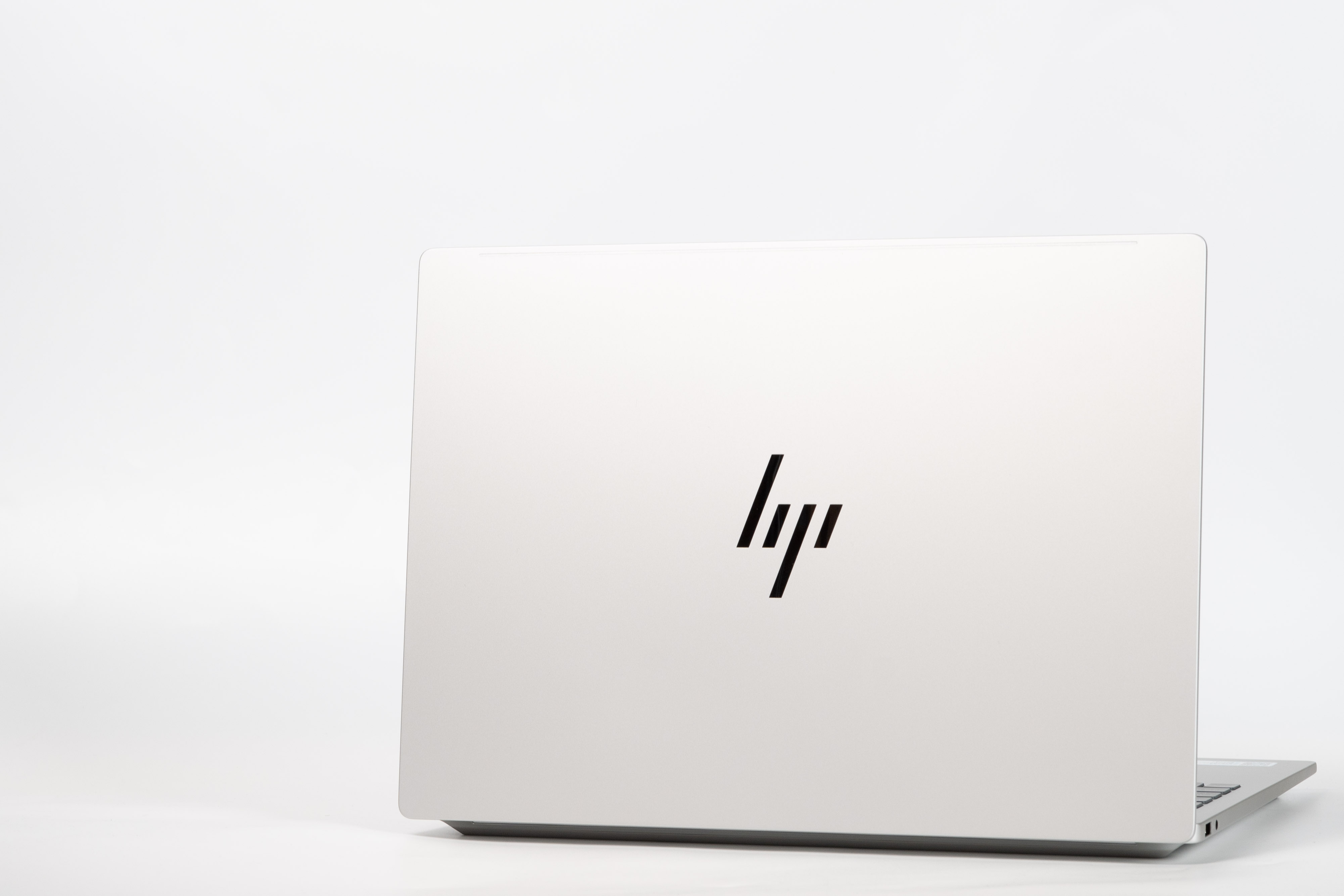 HP OmniBook 7 16-ay パフォーマンスプラスモデルレビューCore Ultra 7