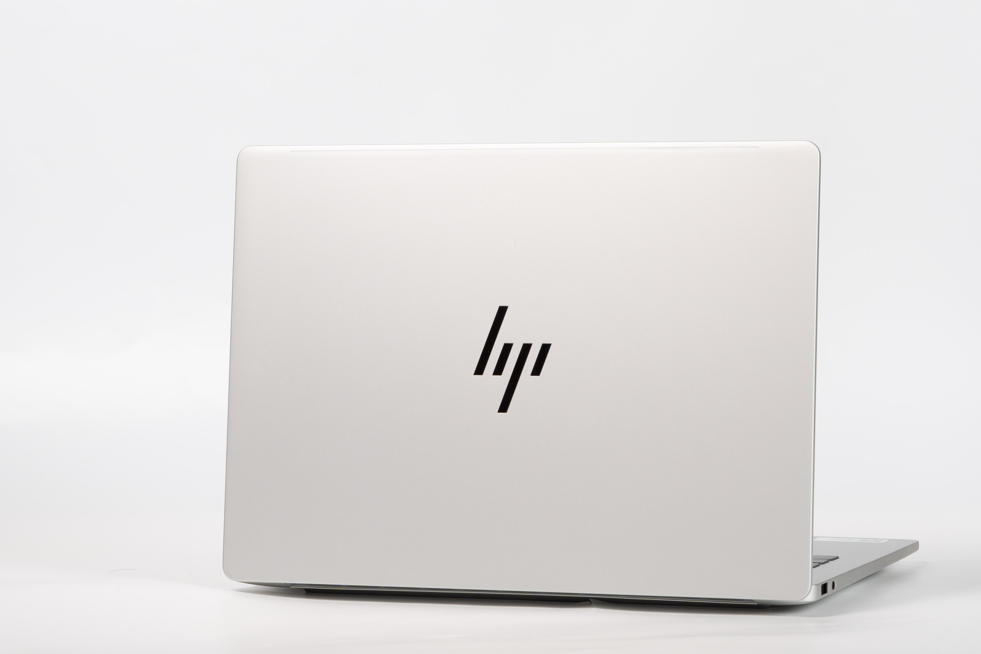 HP OmniBook 7 14-frパフォーマンスプラスモデル レビューCPU性能が